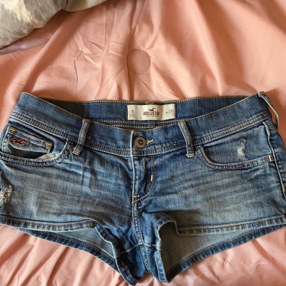 Hollister jean shorts